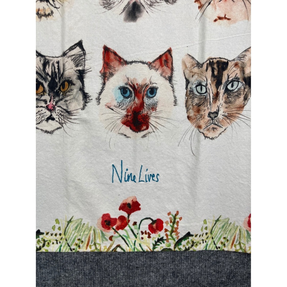 Anthropology Tea Towel Unisex 21x28 White Excellent Cat Nine Lives Poppies - Picture 2 of 10